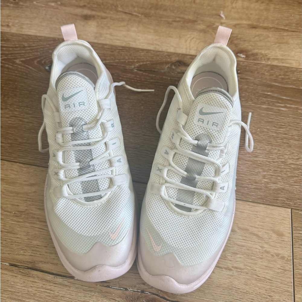 Nike Women's Cream and Pink Sneakers